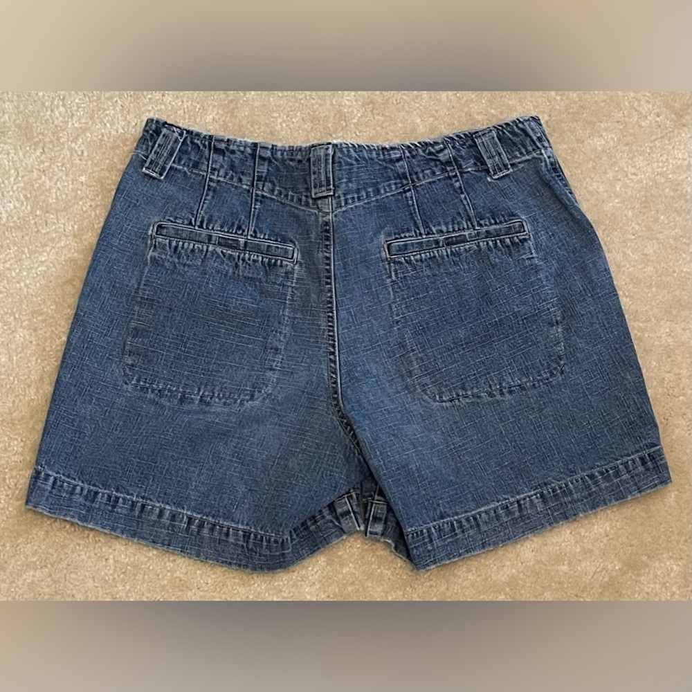 Essentials Style Blue Jean Shorts - Size 6 - image 4
